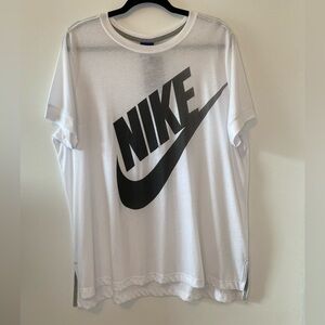 Nike Women's Short Sleeve White Top - New With Tags - Size 1x
